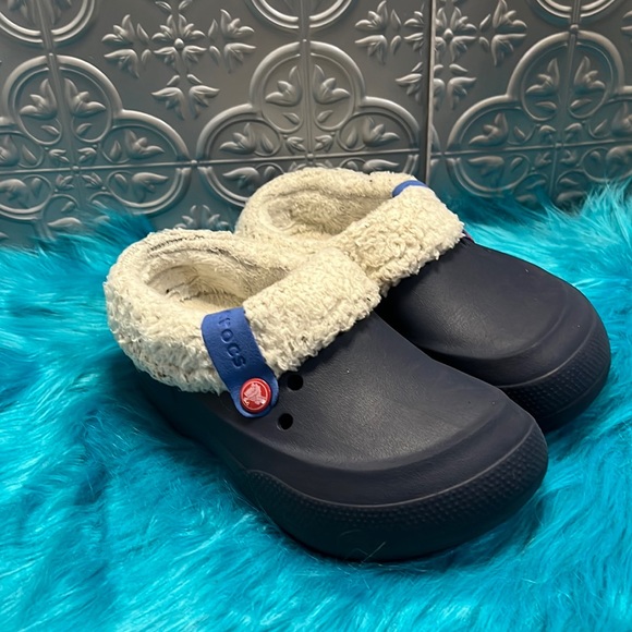 CROCS Shoes Crocs Navy Blue Size 2 Kids Has Removable Liner 2 Snaps